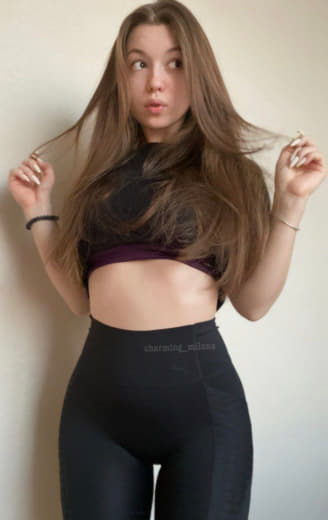 36岁的已婚妇女Rika拥有丰满的身材和诱人的个性，她要求参加这个节目，因为她想和丈夫以外的男人做爱。